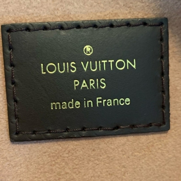 Louis Vuitton Damier Kensington Bowling Bag - Picture 5 of 9